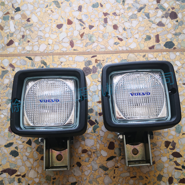  聚光灯 11039847/11370282