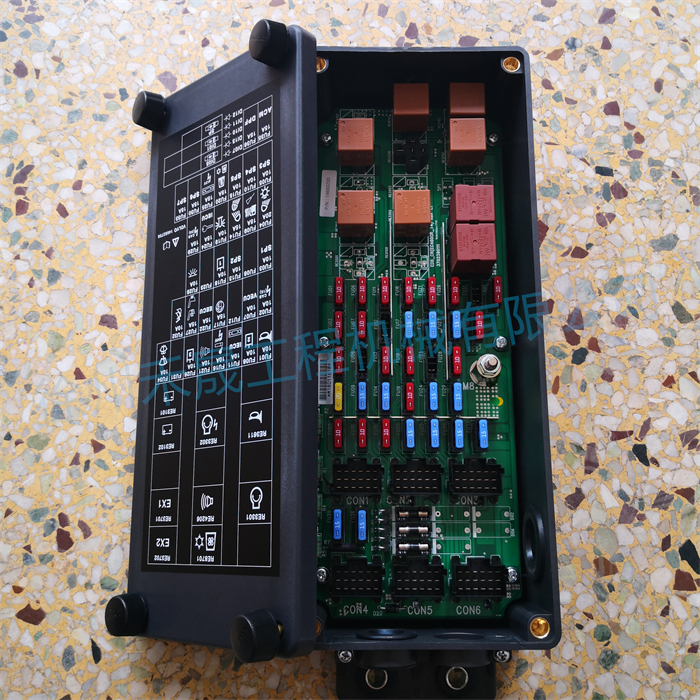  保险丝盒 14683172/14604591