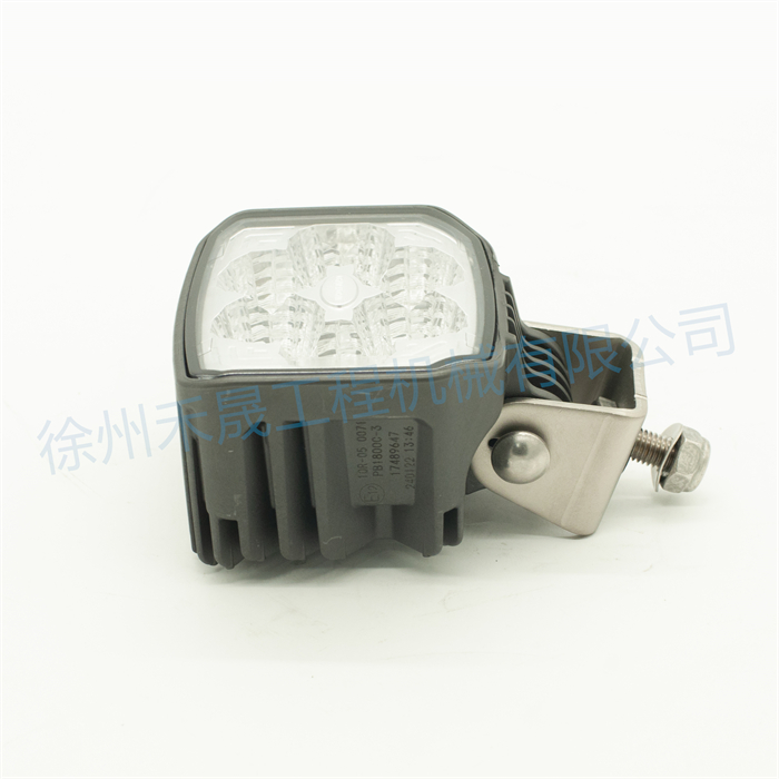  聚光灯 17489647/15670554