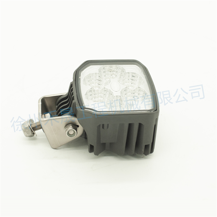  聚光灯 17489647/15670554